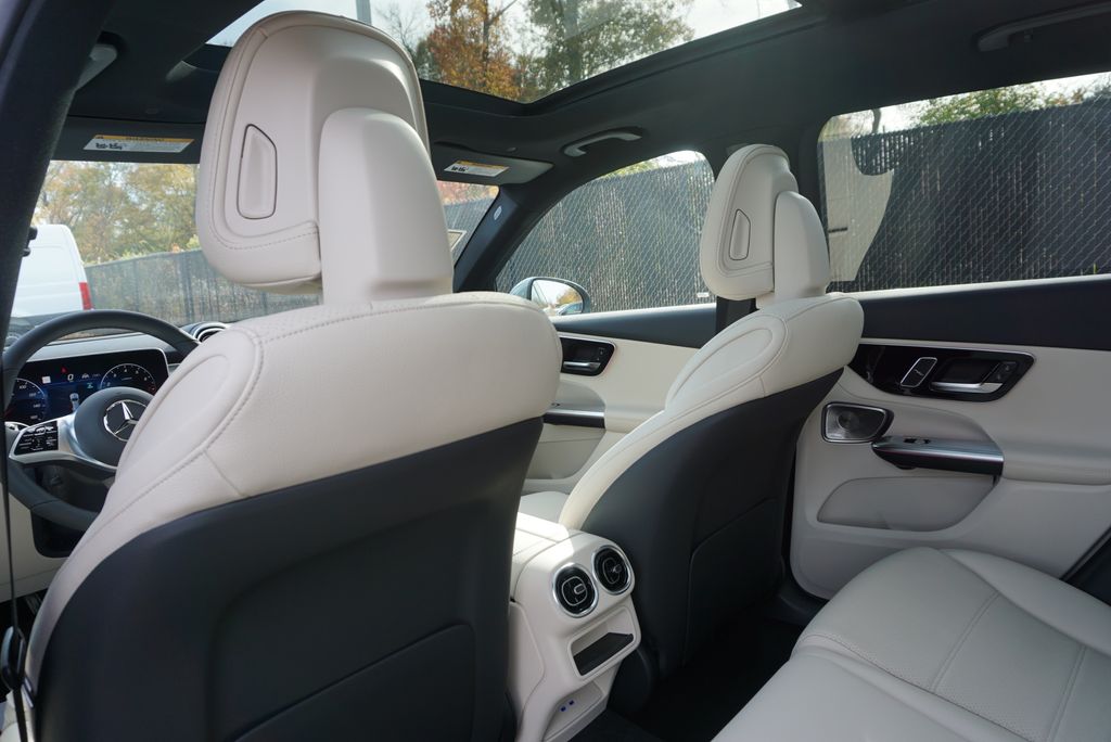 Thumbnail: 2026 Mercedes-Benz GLC - 15