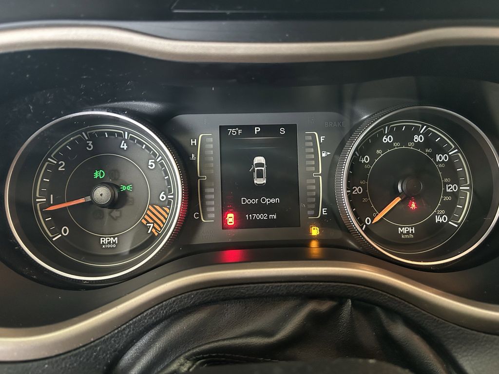 2015 Jeep Cherokee Latitude White at Shottenkirk Kia Fort Bend