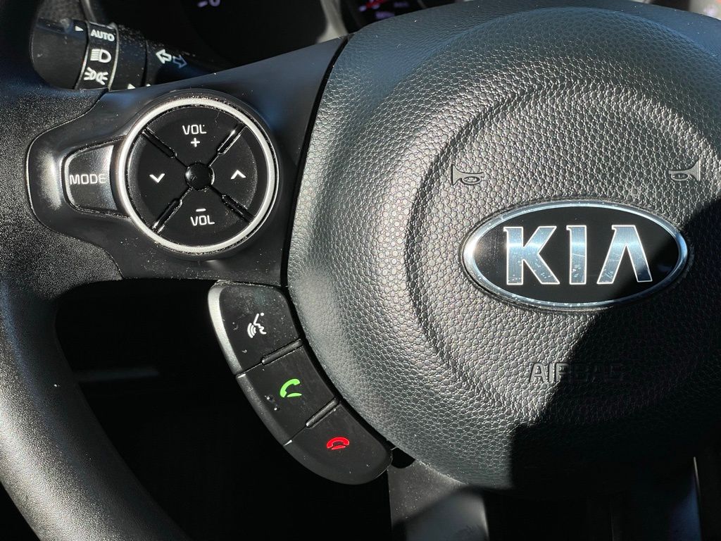 Thumbnail: 2018 Kia Soul - 15