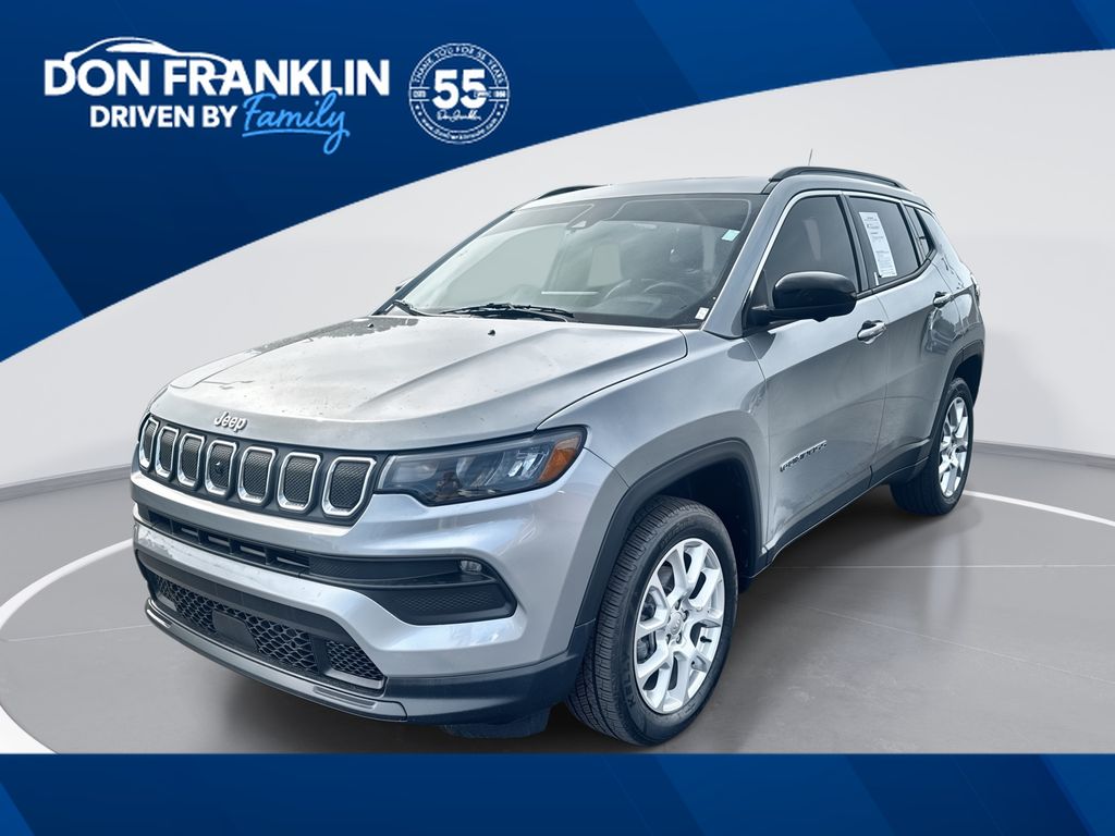 2022 Jeep Compass Latitude Lux 4X4's photo
