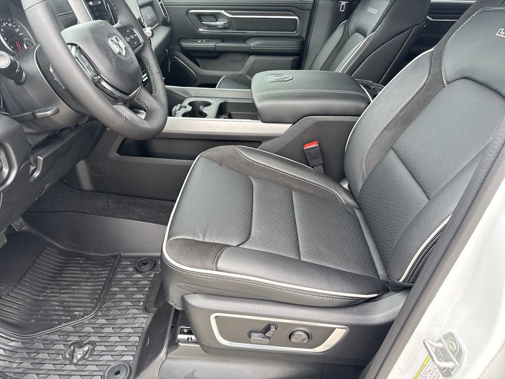 2026 Ram 1500 Laramie - 11
