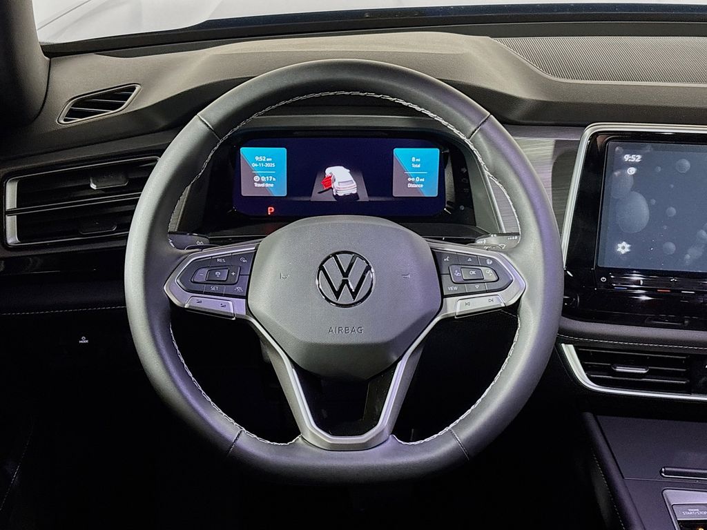 2025 Volkswagen Atlas Cross Sport 2.0T SE