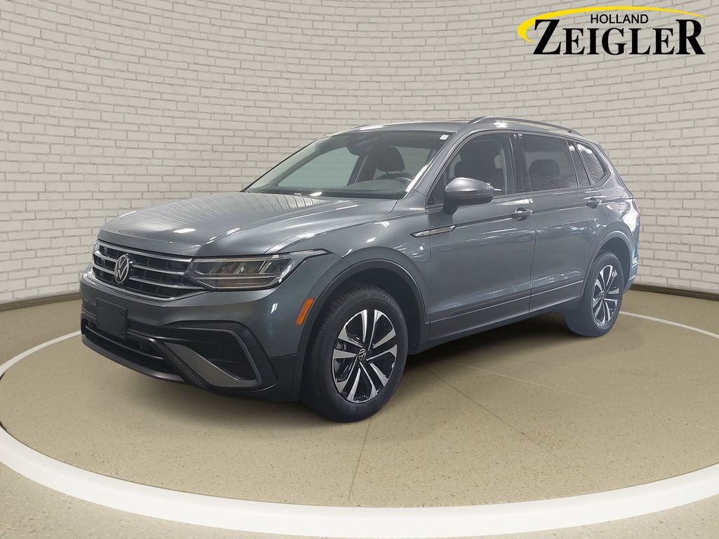 Platinum Gray Metallic 2022 Volkswagen Tiguan S 4Motion SUV / Crossover All-Wheel Drive 8-Speed Automatic
