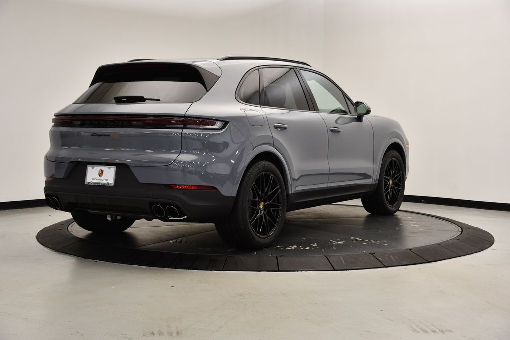 Thumbnail: 2025 Porsche Cayenne - 5