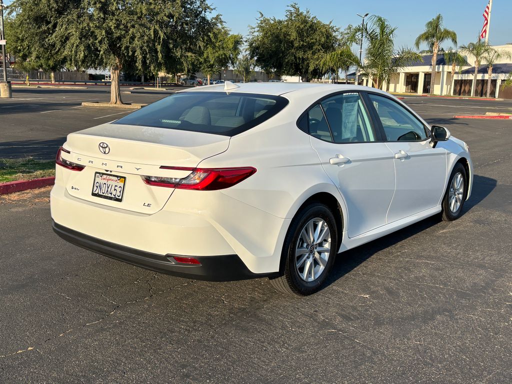 Thumbnail: 2025 Toyota Camry - 5