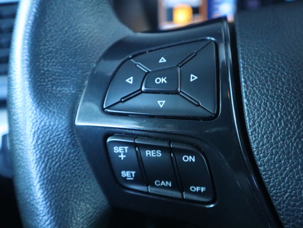 Thumbnail: 2019 Ford Explorer - 11