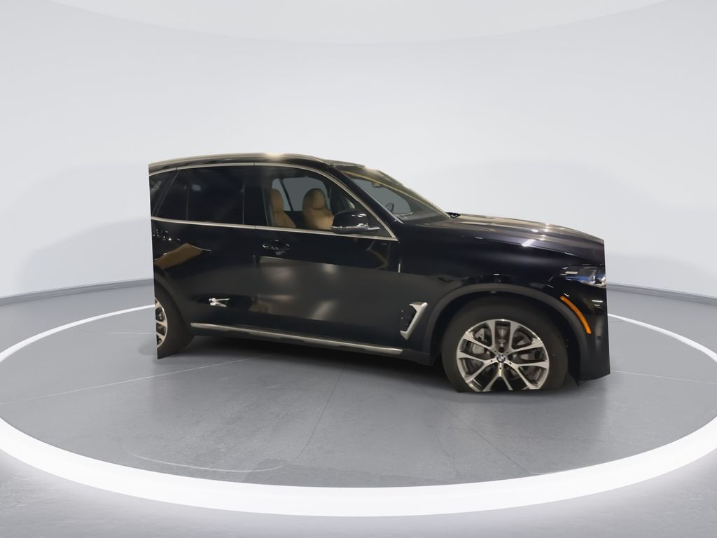 Thumbnail: 2026 BMW X5 - 9
