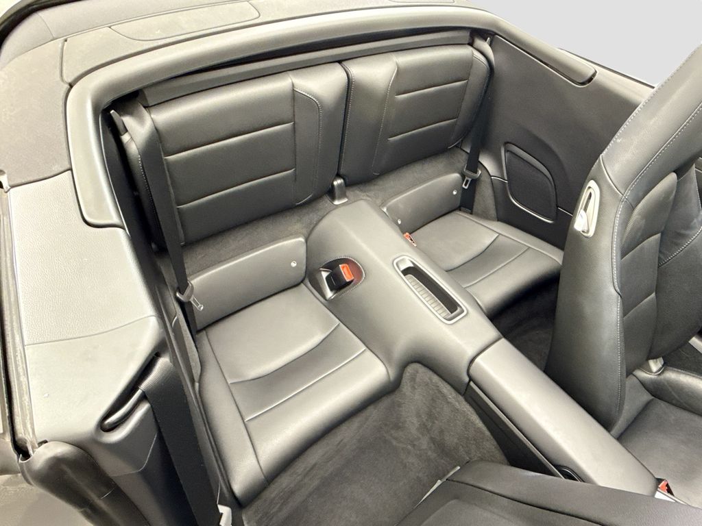 Thumbnail: 2013 Porsche 911 - 30