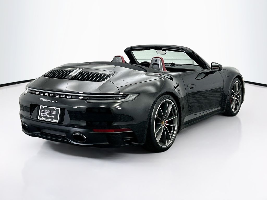 Thumbnail: 2023 Porsche 911 - 7