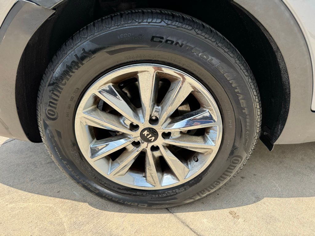Used Car 2020 Kia Sorento  Lx For Sale Under $12,000 In Georgetown, Texas