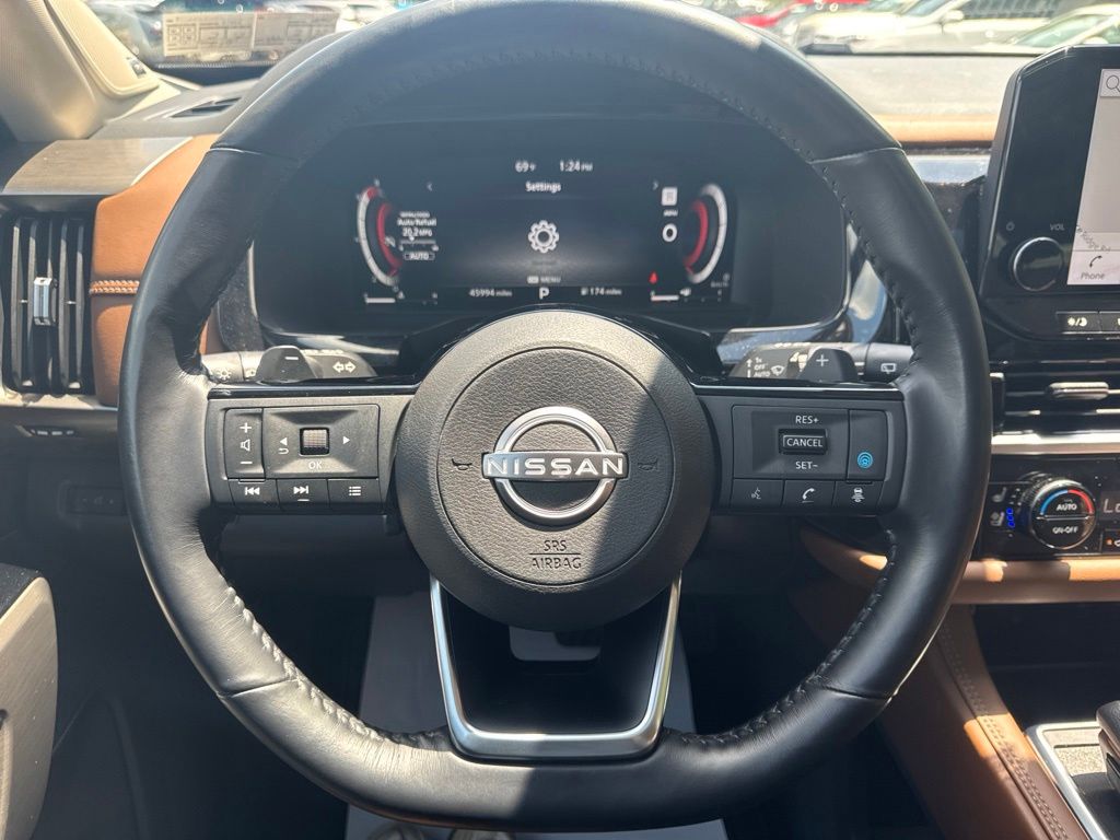 2023 Nissan Pathfinder Platinum Gray at Bob Ruth Ford