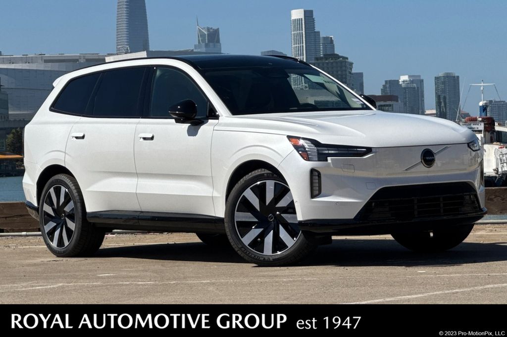 White 2026 Volvo EX90 SUV / Crossover Rear-Wheel Drive 1-Speed Automatic