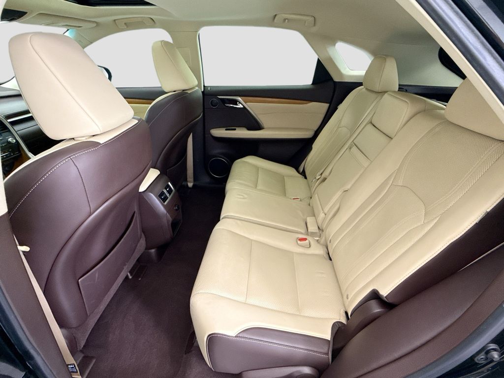 Thumbnail: 2017 Lexus RX - 18