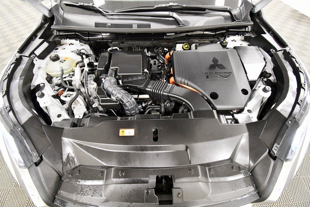 Used 2024 Mitsubishi Outlander PHEV SUV