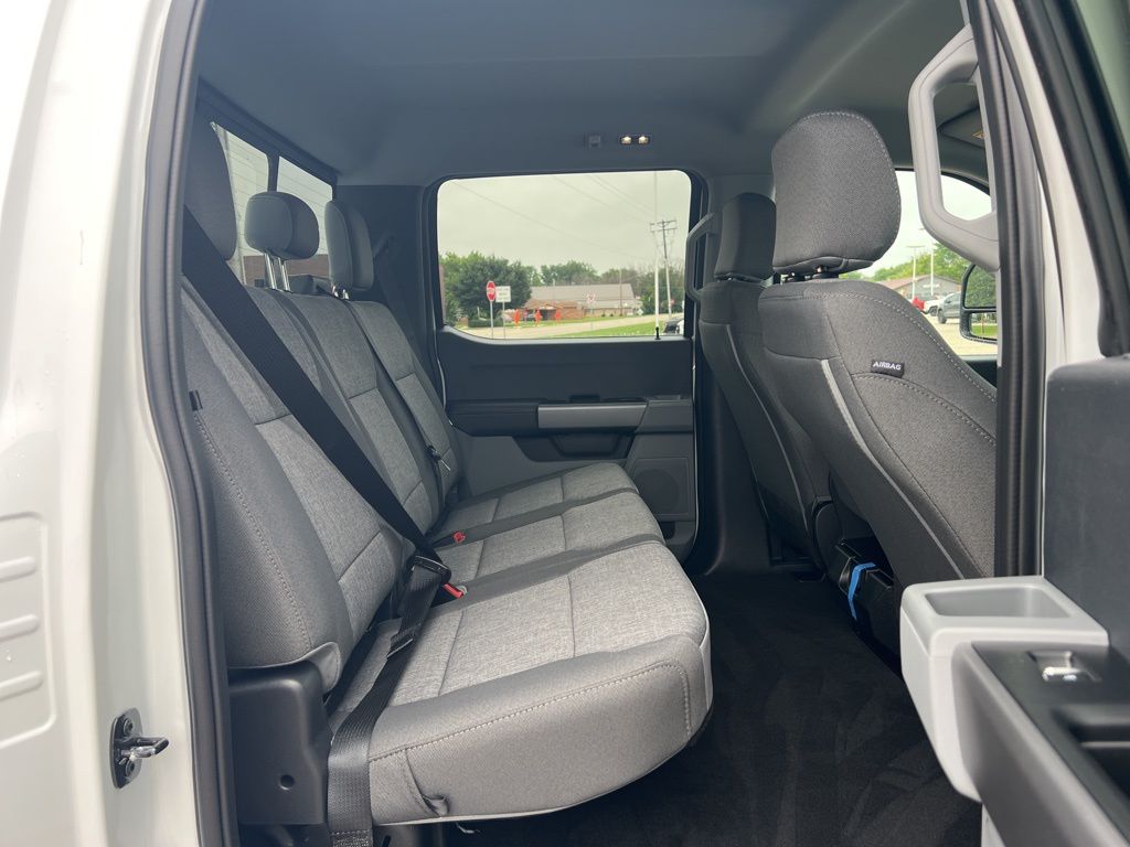 2025 Ford F-350SD