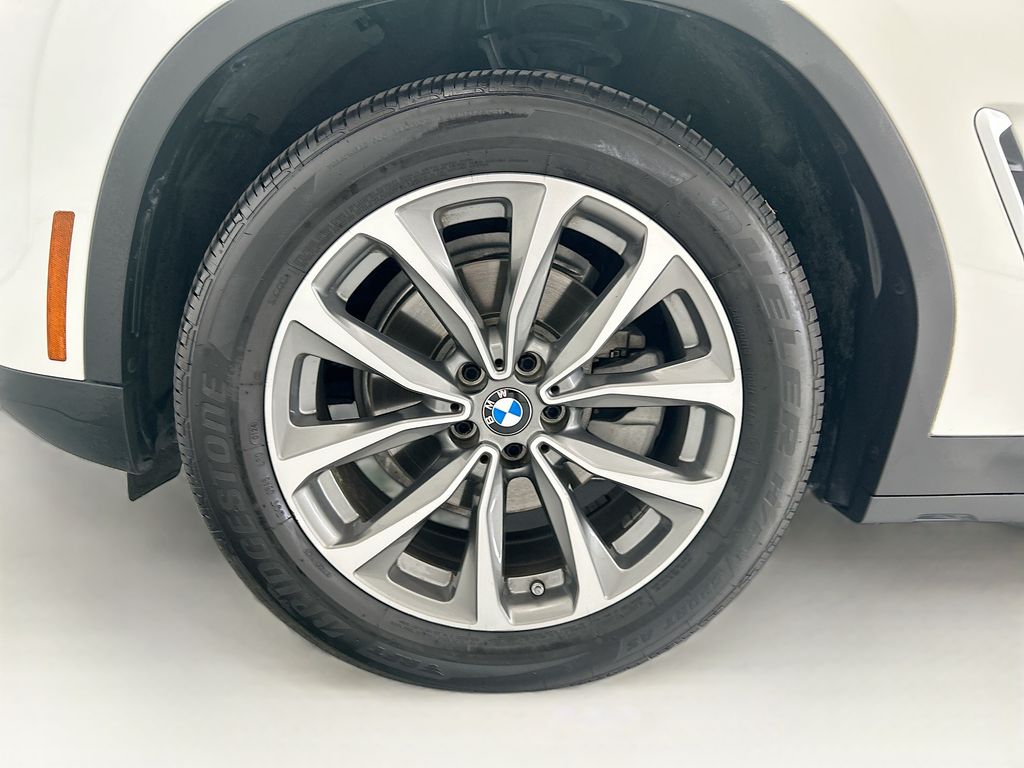 Thumbnail: 2018 BMW X3 - 29