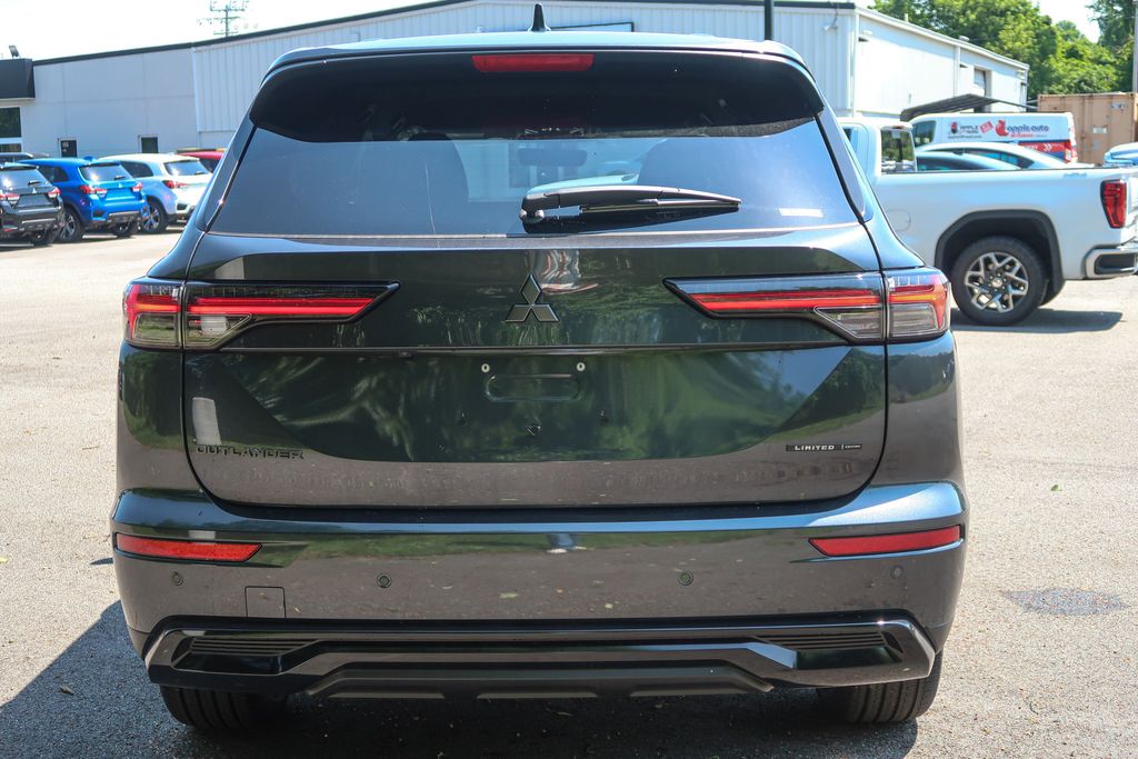 2026 Mitsubishi Outlander LE 2.5 S-AWC