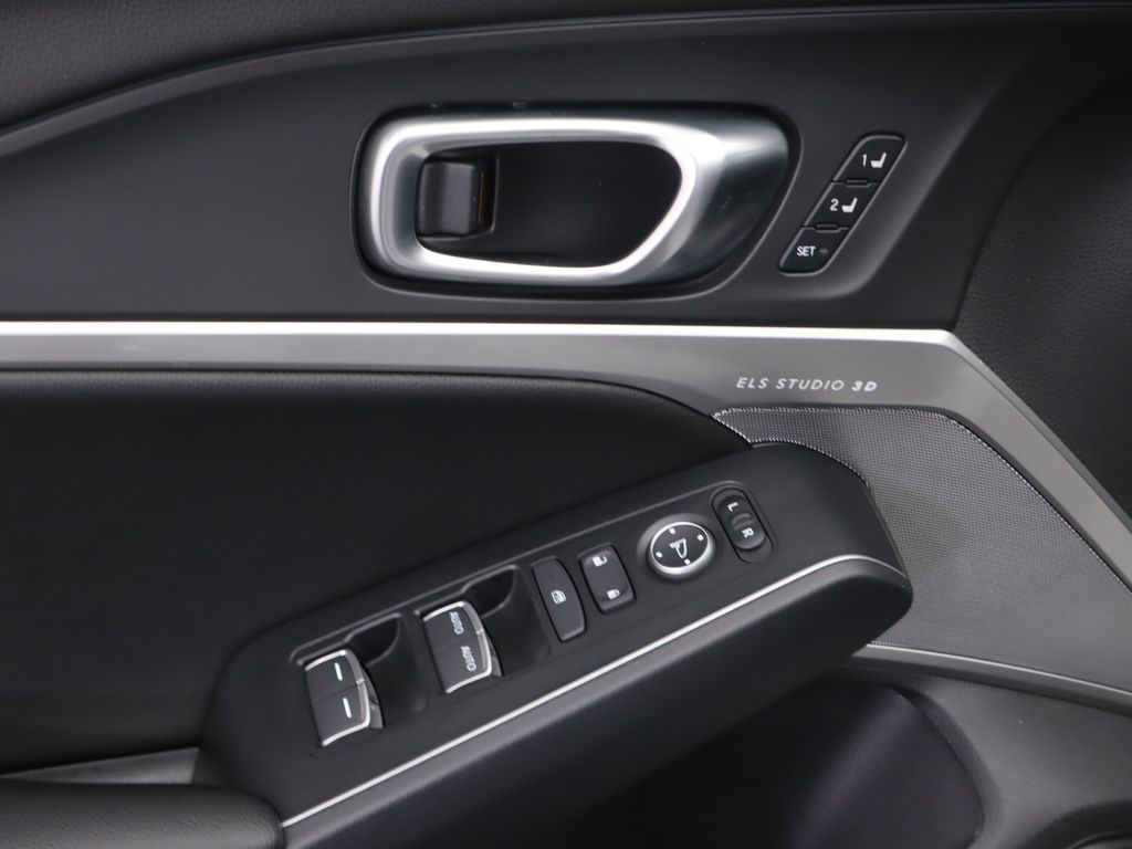 Thumbnail: 2024 Acura Integra - 23