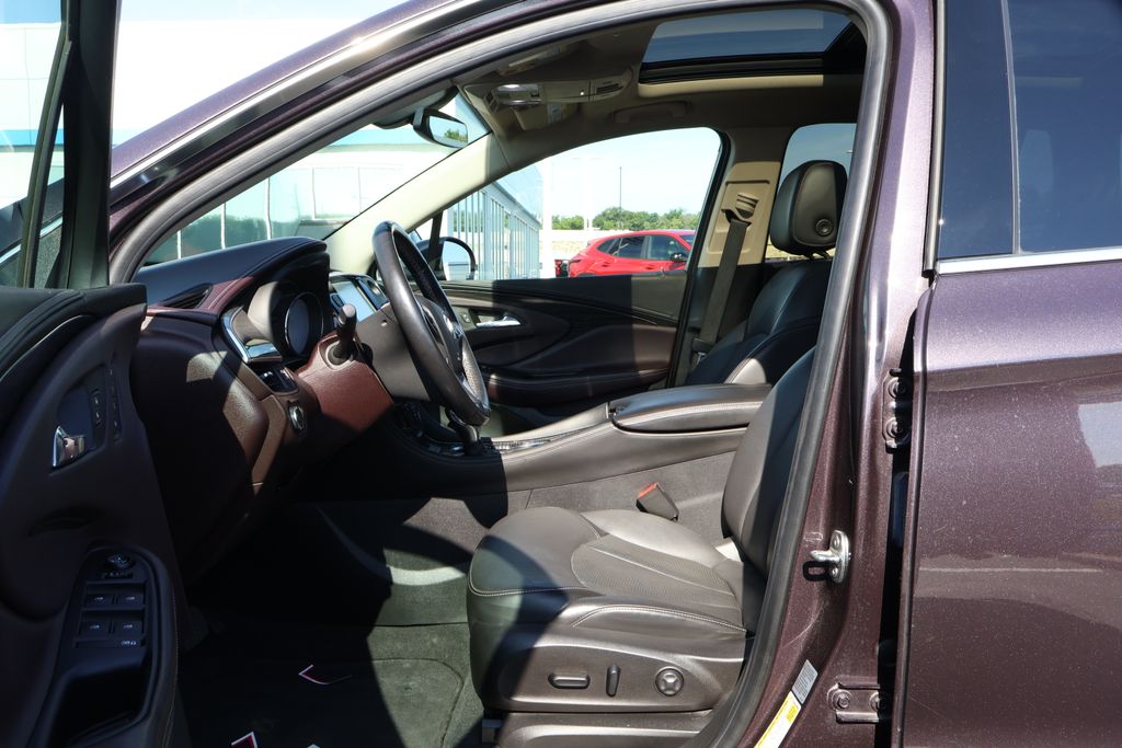 Thumbnail: 2017 Buick Envision - 8
