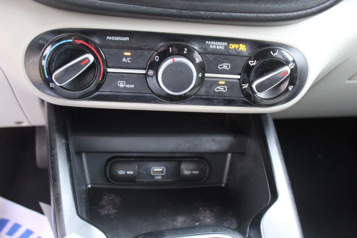 Used Car 2022 Kia Soul  Lx For Sale Under $20,000 In Georgetown, Texas