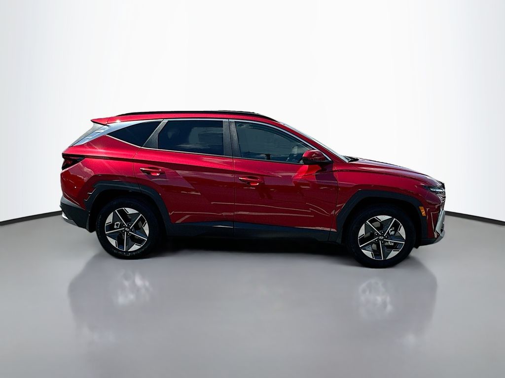 Thumbnail: 2025 Hyundai Tucson - 4