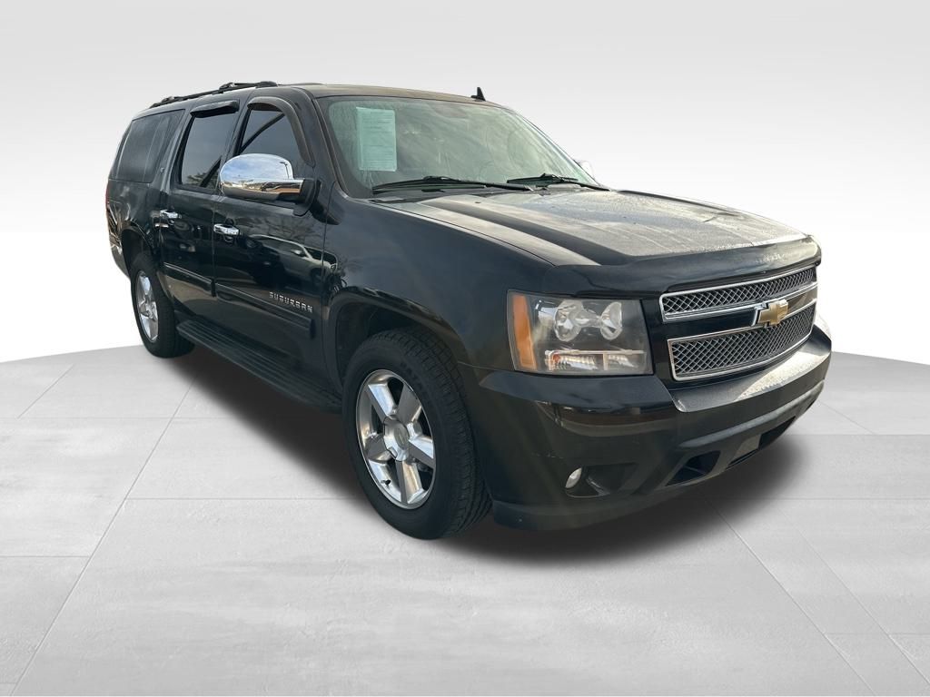 2011 Chevrolet Suburban 1500 LT 3