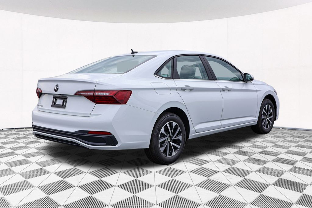 2024 Volkswagen Jetta 1.5T S 8