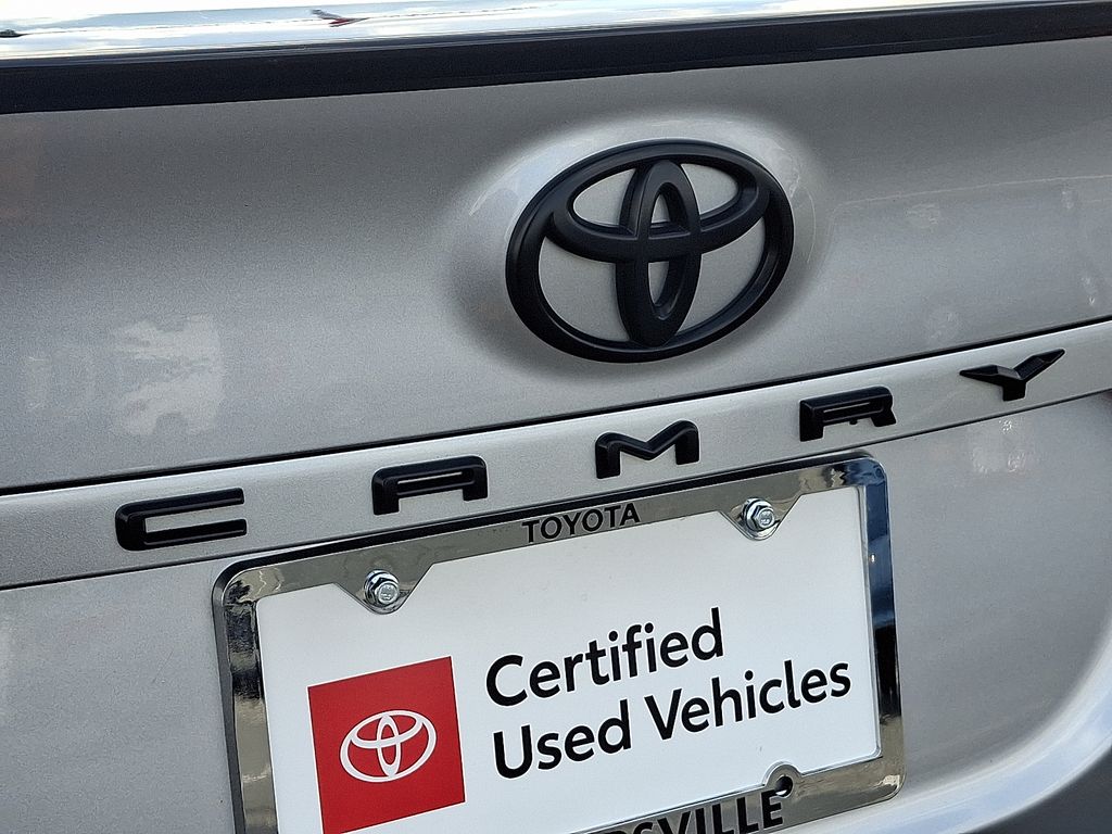 Thumbnail: 2020 Toyota Camry - 30