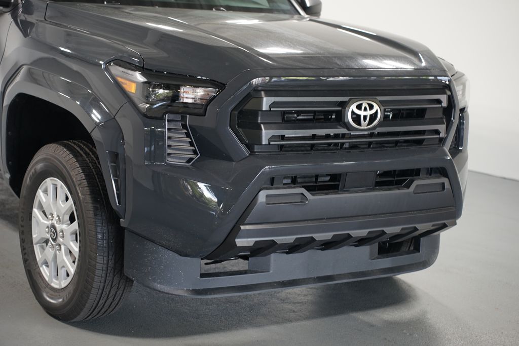 Thumbnail: 2025 Toyota Tacoma - 4