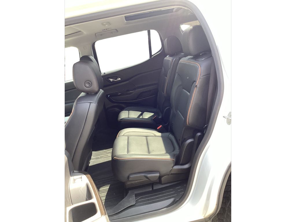 Used 2023 GMC Acadia SUV