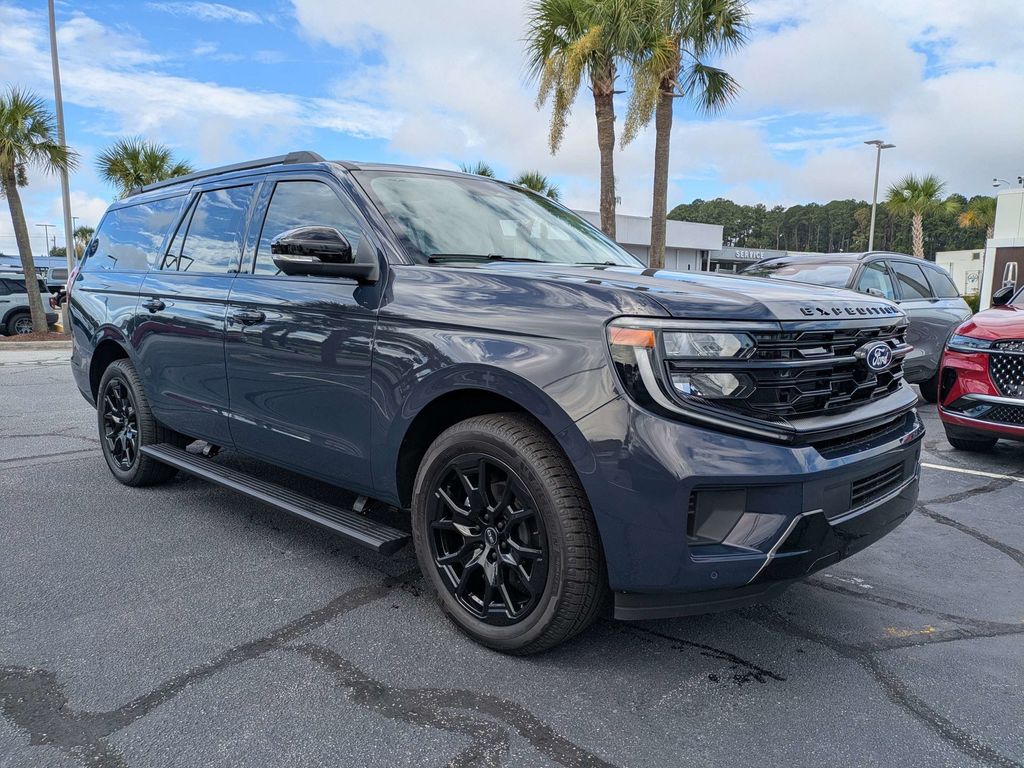 2027 Ford Expedition MAX Platinum