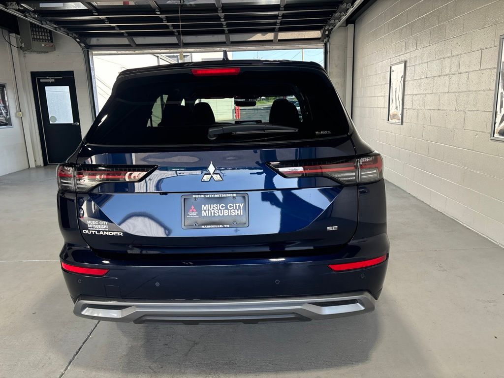 Used 2025 Mitsubishi Outlander SUV