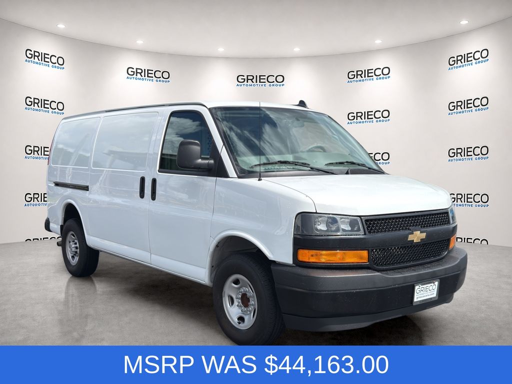 2024 Chevrolet Express Cargo 2500 RWD