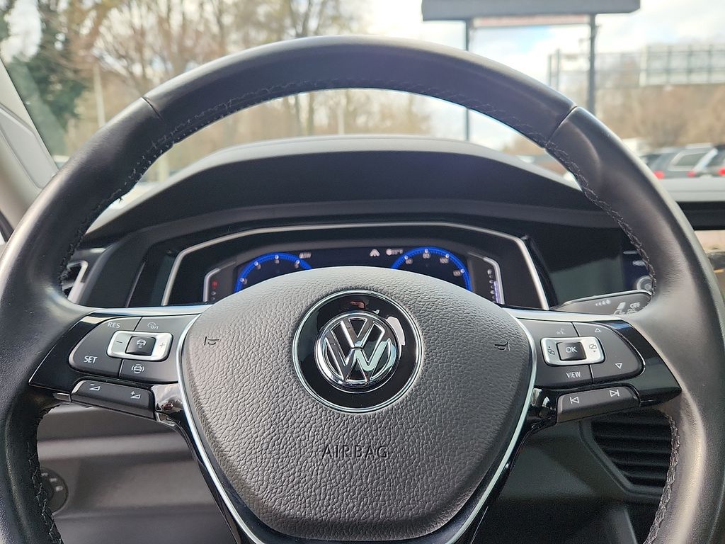 Thumbnail: 2019 Volkswagen Jetta - 20