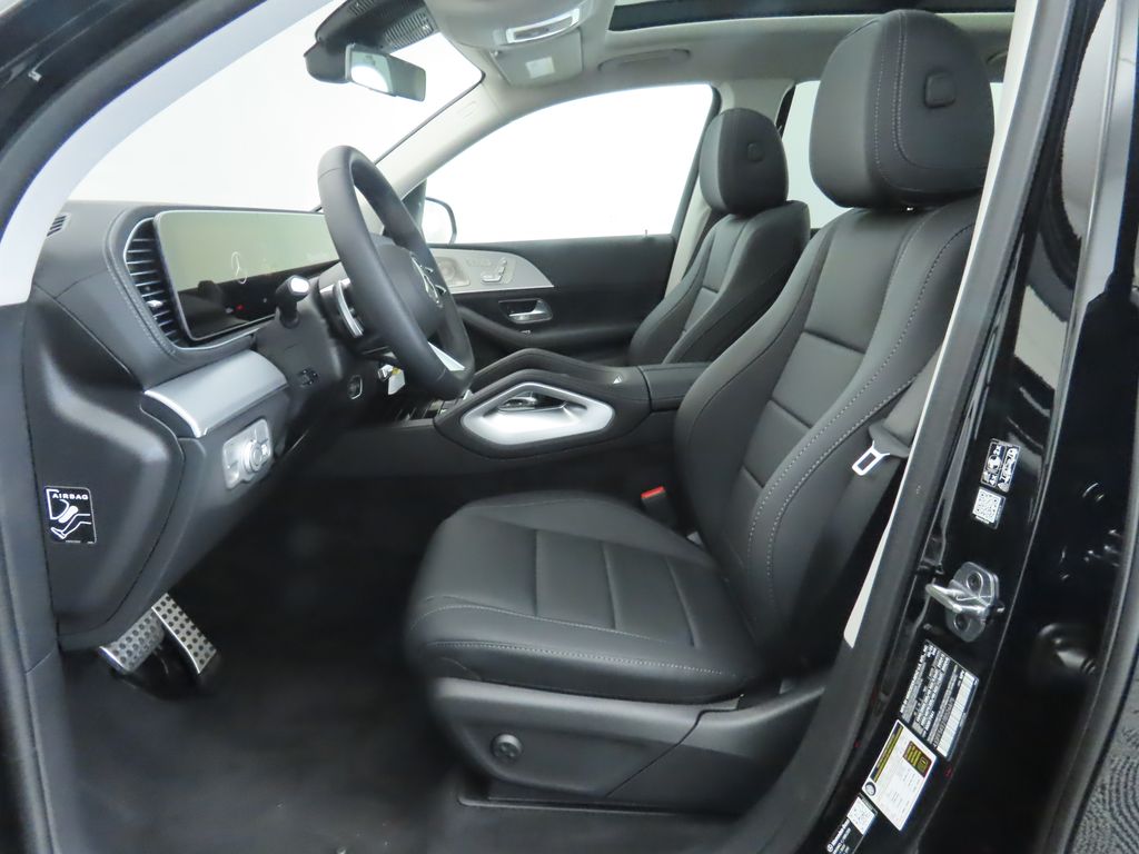 Thumbnail: 2026 Mercedes-Benz GLS - 22