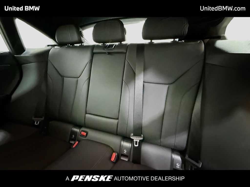 Thumbnail: 2023 BMW i4 - 13