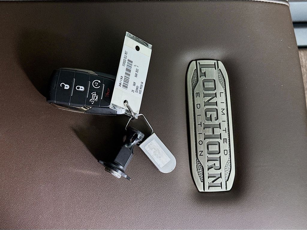 New 2026 Blue Ram Limited Longhorn 14in image 20