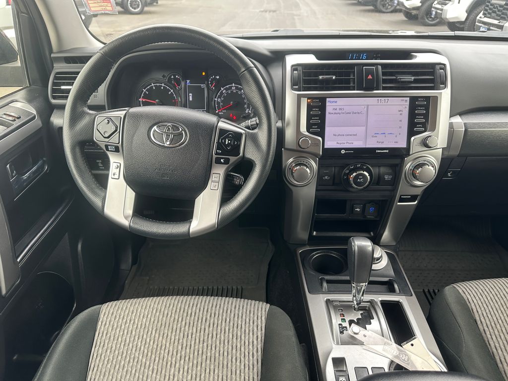 2023 Toyota 4Runner SR5