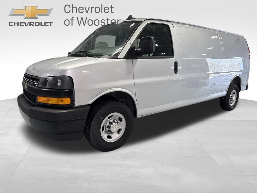 Silver Ice Metallic 2025 Chevrolet Express Cargo 3500 RWD Van Rear-Wheel Drive