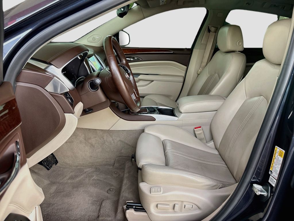 Thumbnail: 2015 Cadillac SRX - 19