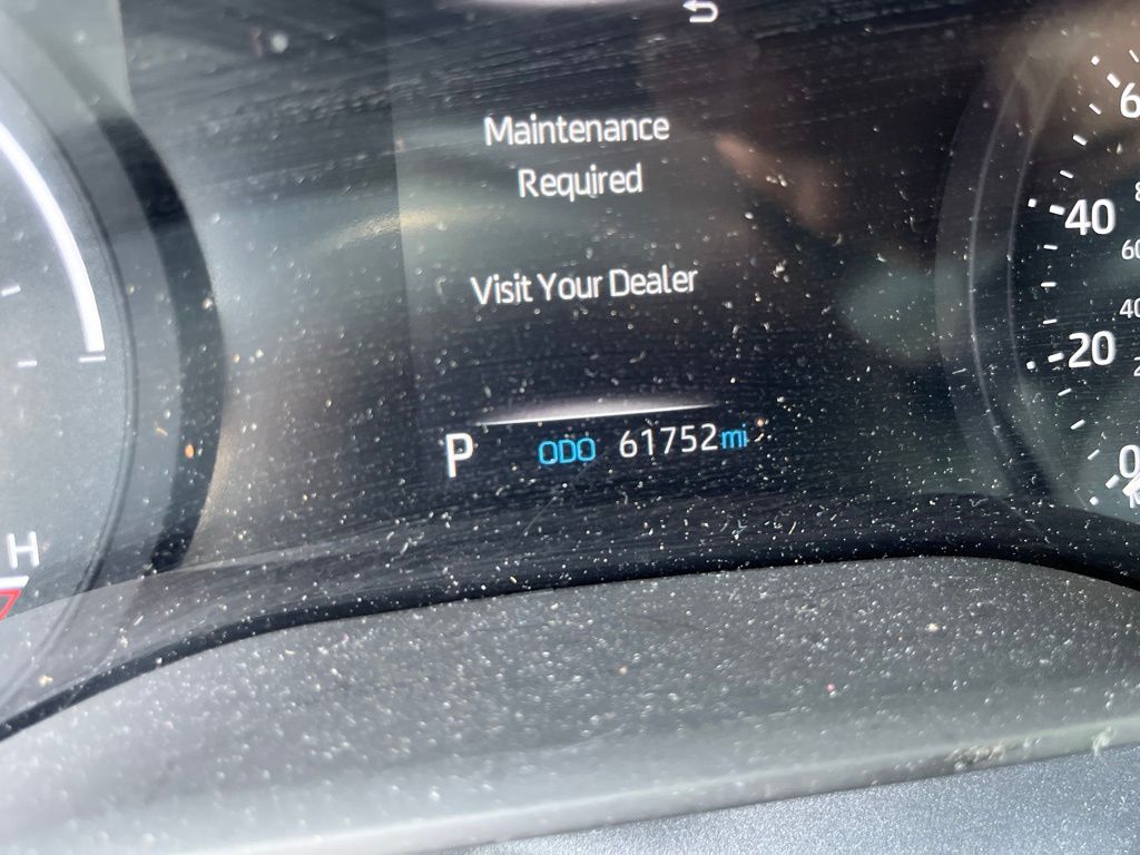 2024 Toyota Sienna XLE 7-Passenger FWD