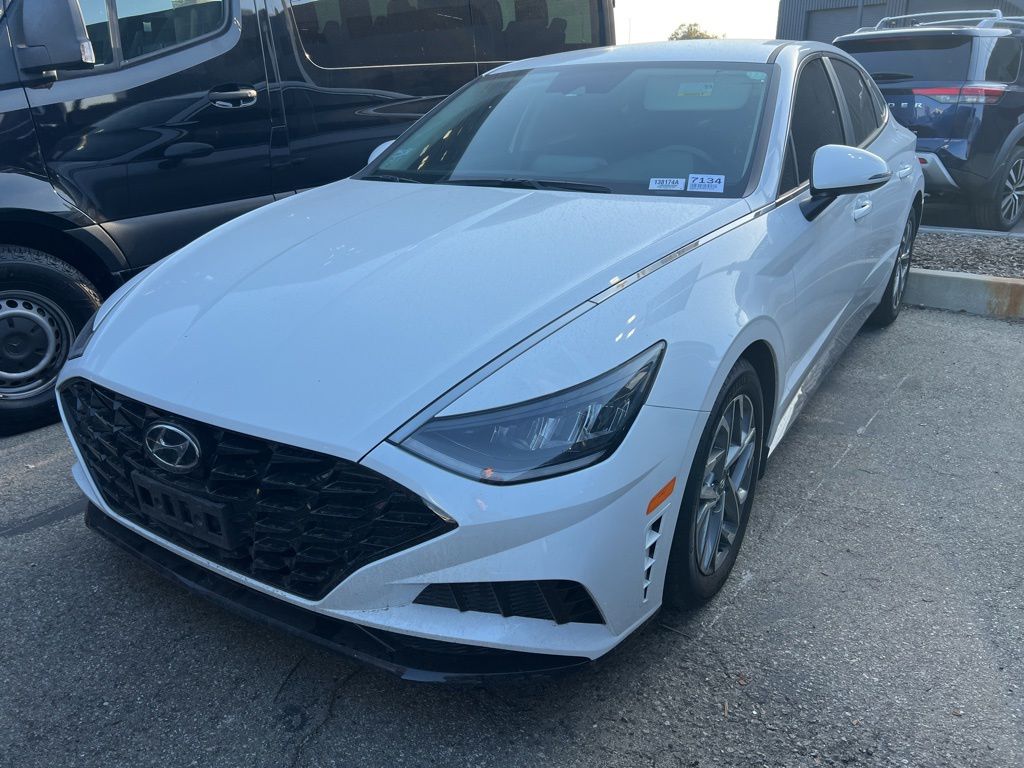 Quartz White 2021 Hyundai Sonata Sedan Front-Wheel Drive 8-Speed Automatic Overdrive