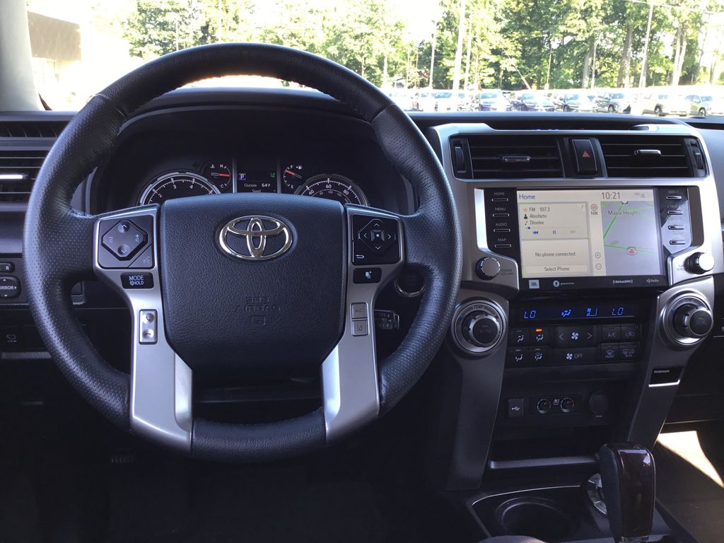 Thumbnail: 2023 Toyota 4Runner - 10