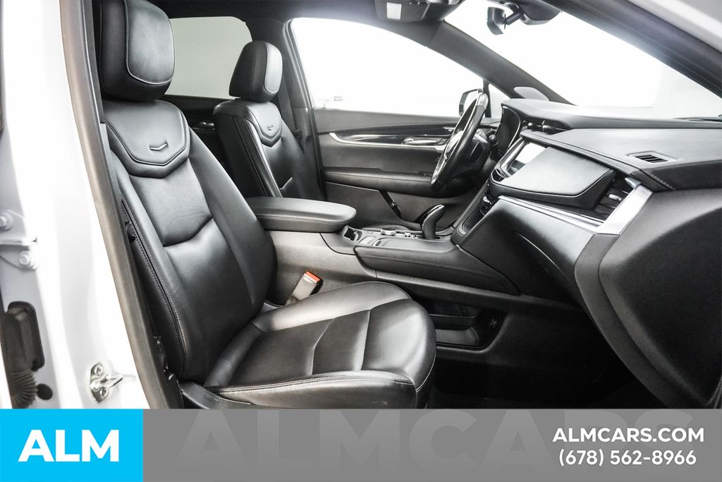 Used 2024 White Cadillac Premium Luxury image 19