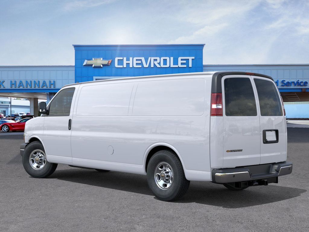 2025 Chevrolet Express 3500 Work Van