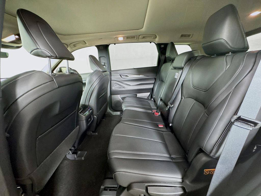 QX60 LUXE