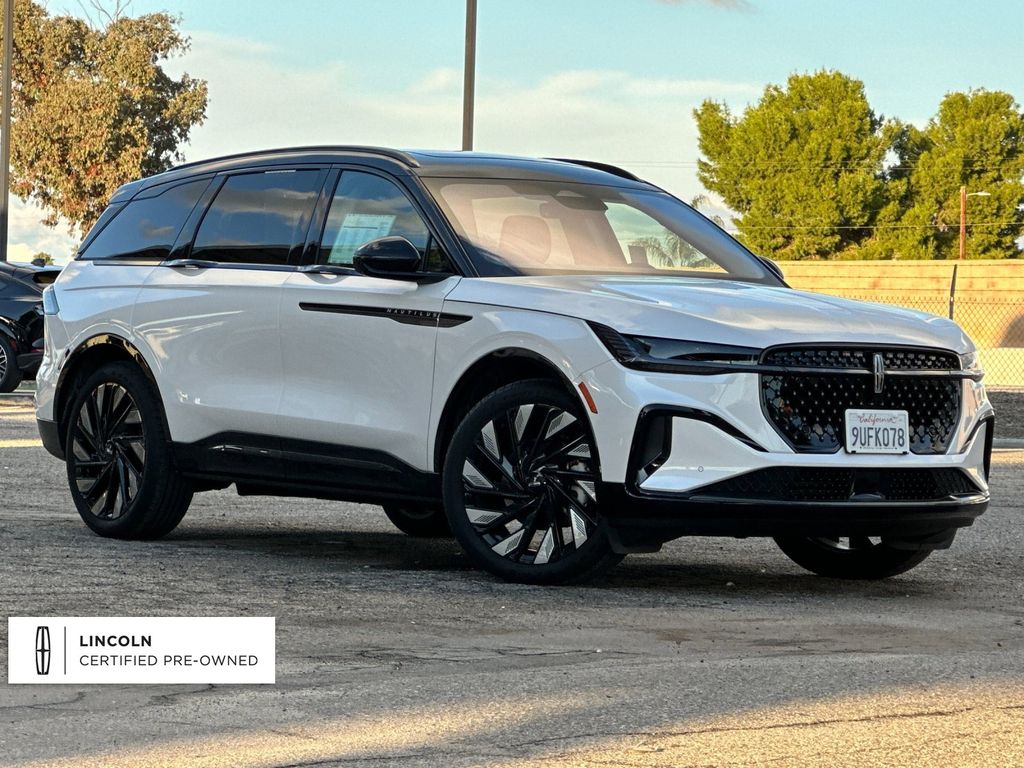 2025 Lincoln Nautilus Hybrid Reserve AWD