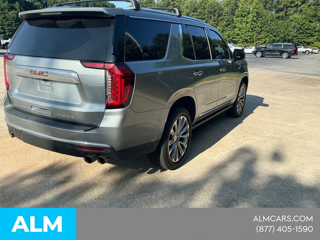 Used 2023 Silver GMC Denali image 5