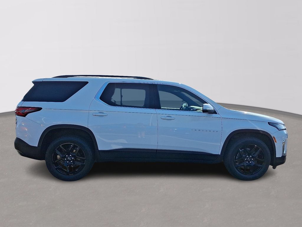 Thumbnail: 2023 Chevrolet Traverse - 7