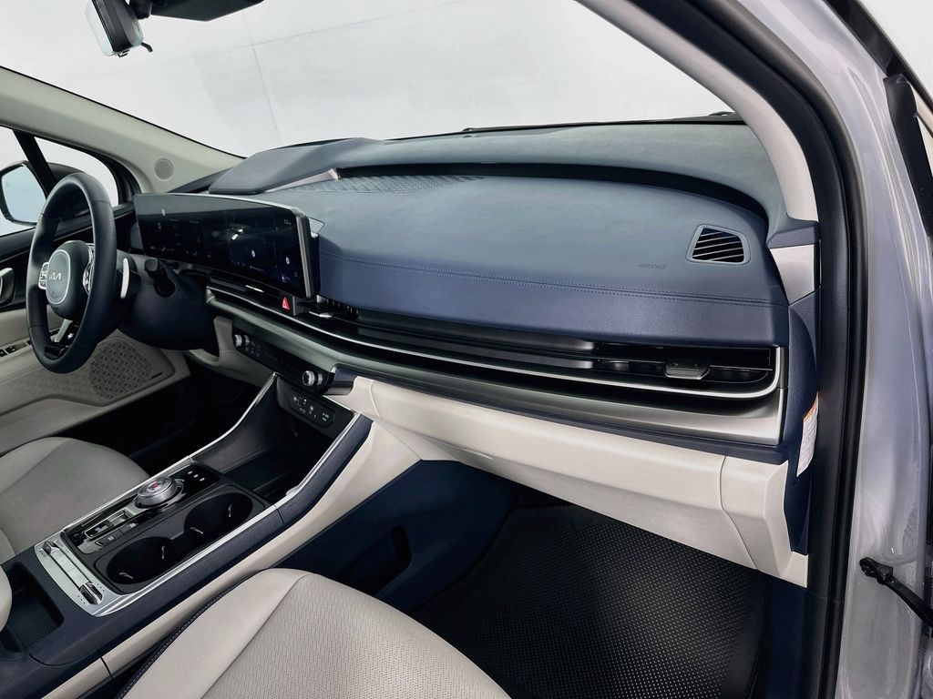 Thumbnail: 2026 Kia Carnival - 31